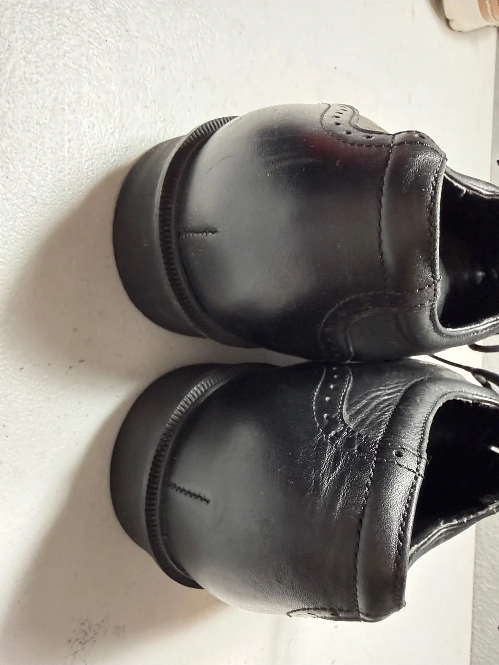Rockport Black Leather Wingtip Lace-Up Oxfords
